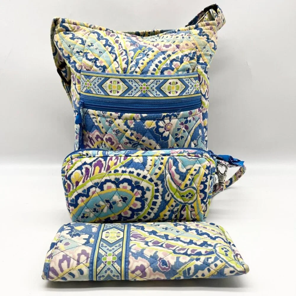 Vera Bradley Capri Blue Cotton Crossbody With Wristlet & Glasses Case_10